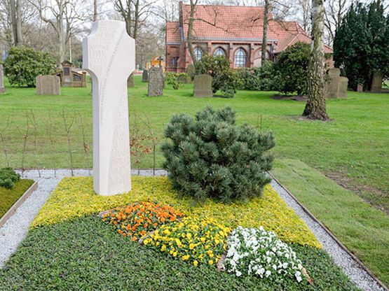 Gärtnrei Diekmeyer in Bremen Grabgestaltung